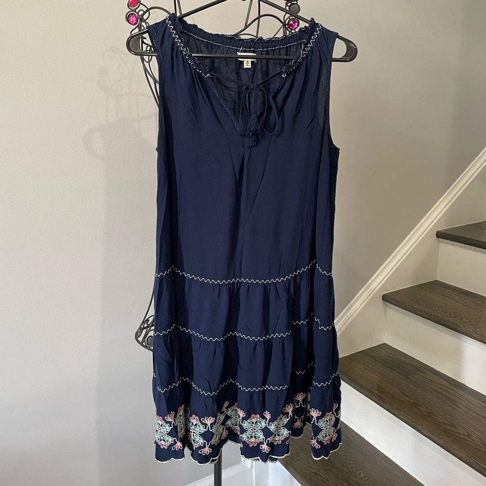 Max Studio Navy blue sleeveless dress medium
